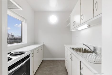 Photo of property in Hobson Court Flats, 74/70 Hobson Street, Thorndon, Wellington, 6011