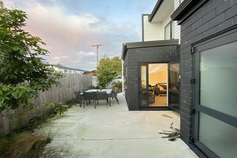 Photo of property in 52 Campbell Street, Frankton, Hamilton, 3204