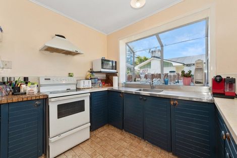 Photo of property in 112 Masters Avenue, Silverdale, Hamilton, 3216