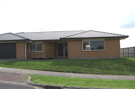 Photo of property in 3 Somerton Rise, Henderson, Auckland, 0612