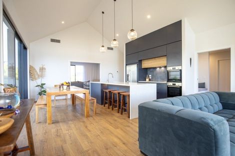 Photo of property in 18 Maataitai Road, Raglan, 3225