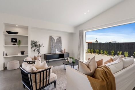 Photo of property in 37 Finstock Way, Rolleston, 7614