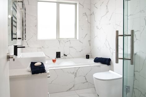 Photo of property in 5 Tilly Lane, Huapai, Kumeu, 0810