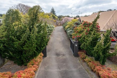 Photo of property in 5 Lavinia Grove, Waikanae Beach, Waikanae, 5036