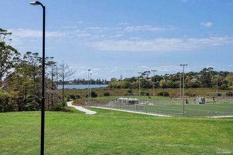 Photo of property in 18/4 Stables Lane, Silverdale, 0932