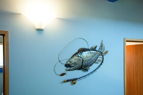 Photo of property in 13 Kotare Place, South Bay, Kaikoura, 7300