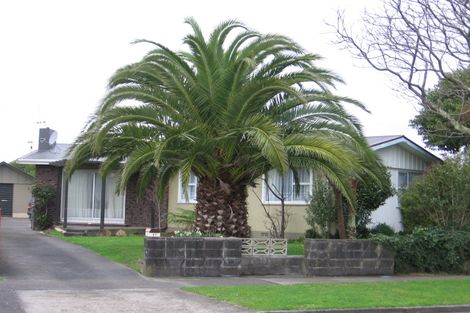 Photo of property in 27 Cavendish Crescent, Awapuni, Palmerston North, 4412