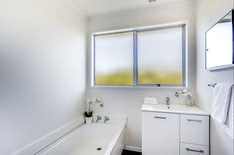 Photo of property in 113a Stortford Street, Saint Leonards, Hastings, 4120