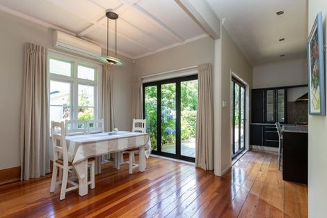 Photo of property in 10 Thames Street, Claudelands, Hamilton, 3214