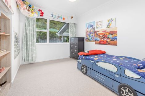 Photo of property in 105 Leinster Avenue, Raumati South, Paraparaumu, 5032