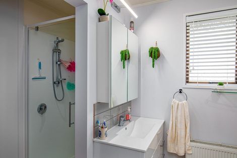 Photo of property in 65 Newcastle Street, Clyde, 9330