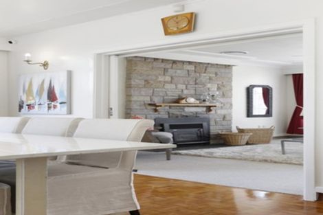 Photo of property in 1/5 Wellesley Road, Mangere Bridge, Auckland, 2022