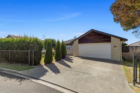 Photo of property in 5 Callum Court, Rototuna, Hamilton, 3210