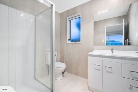 Photo of property in 5 Biplane Street, Takanini, 2112