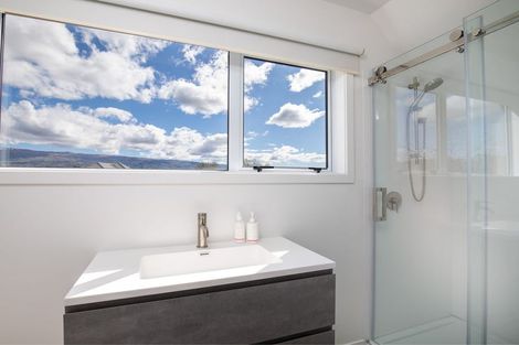 Photo of property in 5 Orchard Drive, Alexandra, 9320