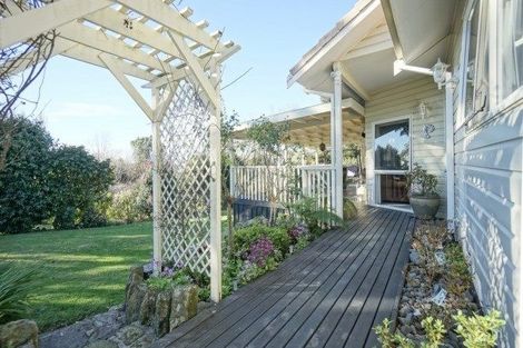 Photo of property in 8 Saunders Place, Te Puke, 3119