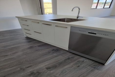 Photo of property in 35 Gossett Lane, Pegasus, 7612