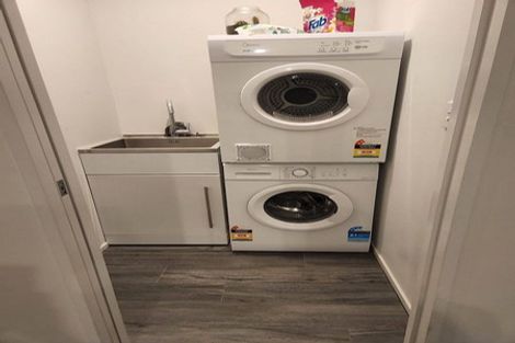 Photo of property in 12 Hakaro Way, Takanini, 2112