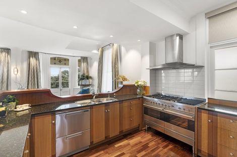 Photo of property in 6/5 King Edward Parade, Devonport, Auckland, 0624