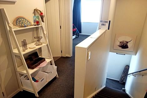 Photo of property in 4/2 Dyers Pass Road, Cashmere, Christchurch, 8022