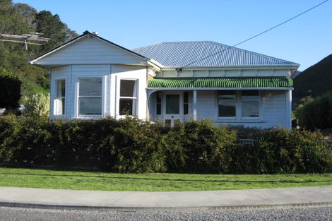 Photo of property in 14 Scotland Street, Picton, 7220