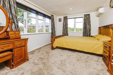 Photo of property in 37 Village Way, Ardmore, Papakura, 2582