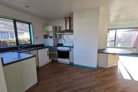 Photo of property in 64 Acacia Avenue, Upper Riccarton, Christchurch, 8041