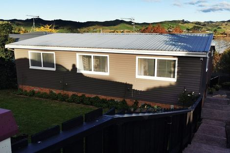 Photo of property in 50 Kimihia Road, Huntly, 3700