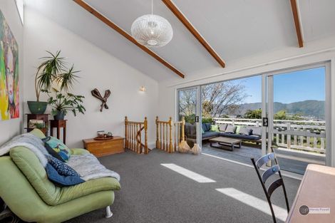 Photo of property in 3 Sunshine Crescent, Kelson, Lower Hutt, 5010