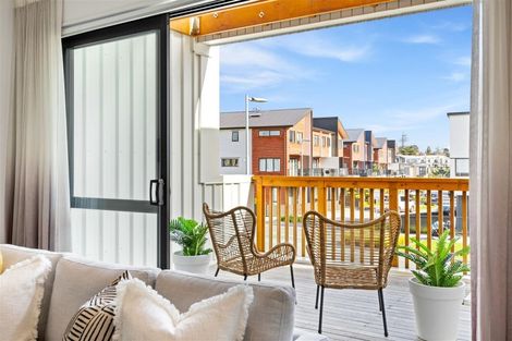 Photo of property in 4 Torea Tai Road, Hobsonville, Auckland, 0616