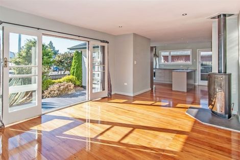Photo of property in 73 Bridge Street, New Brighton, Christchurch, 8062