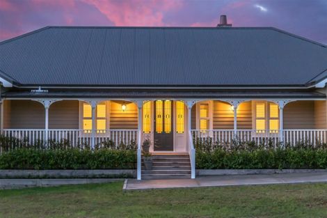 Photo of property in 30 Oak Valley Road, Dairy Flat, Albany, 0792