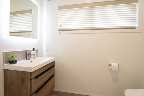 Photo of property in 2a Mapplebeck Street, Titahi Bay, Porirua, 5022