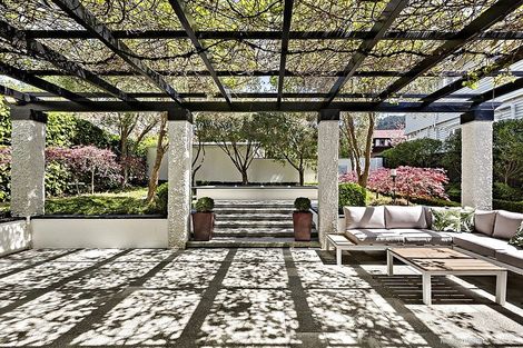 Photo of property in 54b Hobson Street, Thorndon, Wellington, 6011