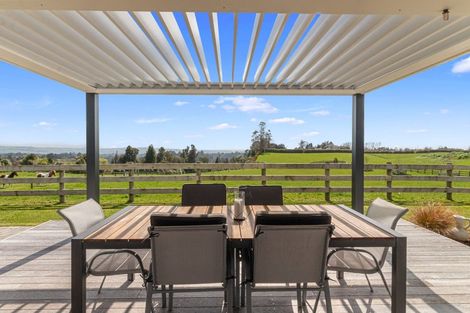 Photo of property in 9 Betty May Drive, Pyes Pa, Tauranga, 3173