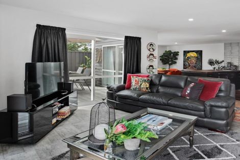 Photo of property in 35 Waione Avenue, Athenree, Waihi Beach, 3177