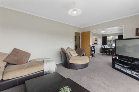 Photo of property in 26 Castle Crescent, Stokes Valley, Lower Hutt, 5019