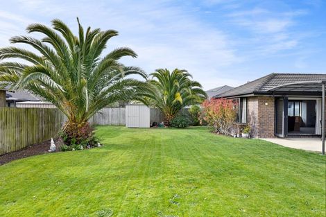 Photo of property in 18 Sandalwood Place, Waimairi Beach, Christchurch, 8083
