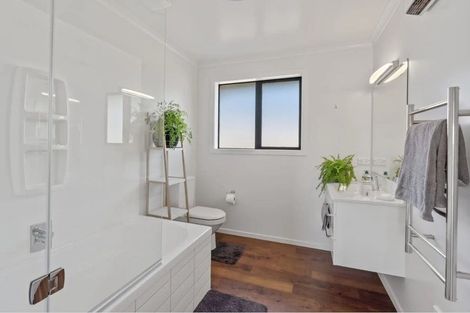 Photo of property in 22 Les Wakefield Road, Mapua, 7005