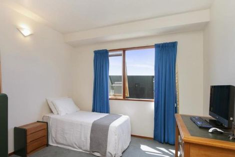 Photo of property in 96 Paritai Drive, Orakei, Auckland, 1071