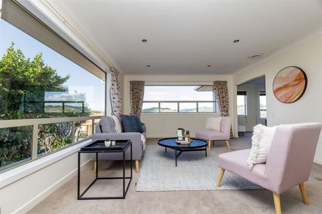 Photo of property in 22 Sandybrow, Churton Park, Wellington, 6037