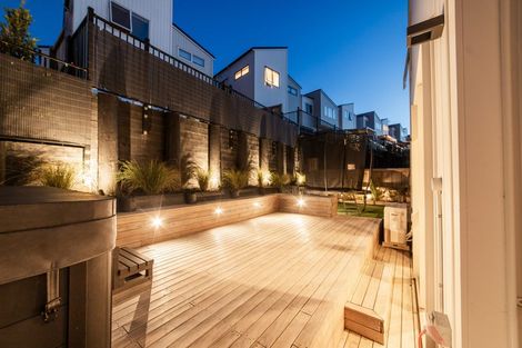 Photo of property in 35 Pohewa Road, Silverdale, 0932