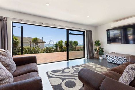 Photo of property in 17c Eagles Way, Cable Bay, 0420