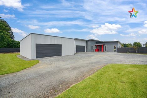 Photo of property in 29 Grove Bush-woodlands Road, Woodlands, Invercargill, 9871