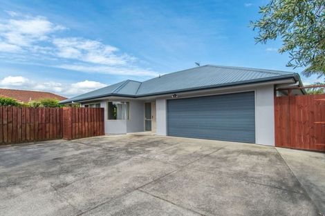 Photo of property in 69 Dalton Drive, Papamoa Beach, Papamoa, 3118