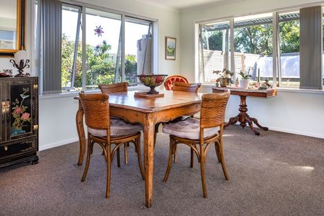 Photo of property in 80 Golden Shore Place, Coromandel, 3506