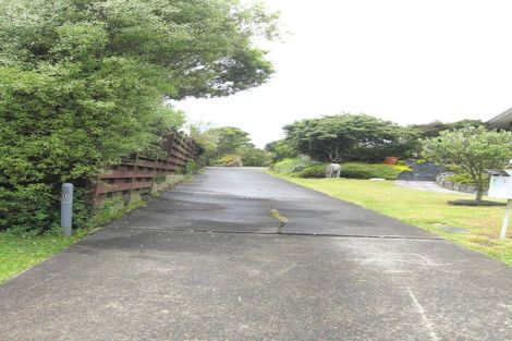 Photo of property in 38 Halberg Street, Glenfield, Auckland, 0629