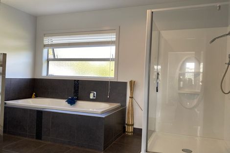 Photo of property in 33 O'neills Road, Swanson, Auckland, 0614