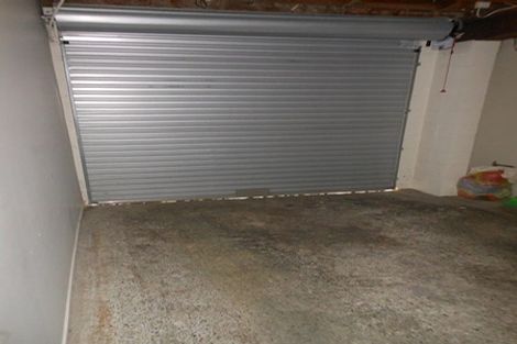 Photo of property in 42 Edgeworth Road, Glenfield, Auckland, 0629