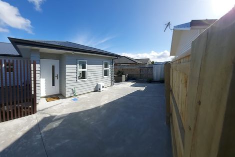 Photo of property in 6a Elm Street, Ebdentown, Upper Hutt, 5018